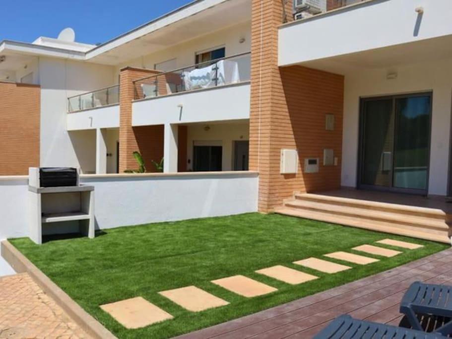 Casa vacanze White House Albufeira